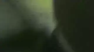 تلتهم الكعكة ثم تمتلئ فتحاتها بالسائل المنوي