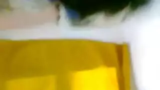 جسد عربي كبير يصرع فرجًا ضيقًا في فيلم إباحي خام