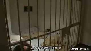 سكس سحاقي سجن قوي مع كس مشعر