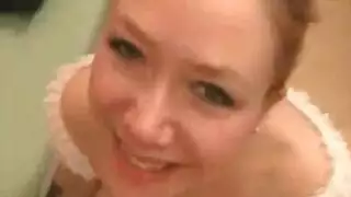 أم يابانية ممتلئة الجسم تُملأ مهبلها بالسائل المنوي