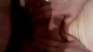 تغريه وتوقف قضيبه النابض لتنغرز فيه