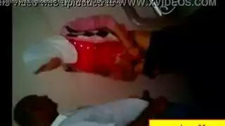 شابة سورية جامحة تُنكح واقفة بعد تجريدها من الجينز
