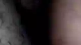 إباحية عربية مثليّة: رجال مشعرون في مشاهد شرجية صريحة