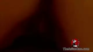 فتاة ممحونه في المطبخ