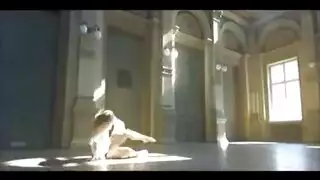 تدليك الآسيوية يغيظ المدقع الجنس الشرجي