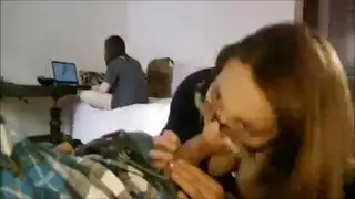 الكلبة جينز مبتور اليد