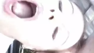 جنس فموي في شارع مهجور – بصق وبلع إكس إكس إكس