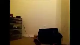 ملكة القذف تبلل السرير في فيلم إباحي صريح