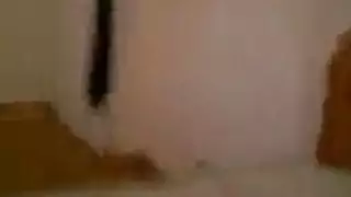 طفله مصريه تعرض بزازها وتتناك