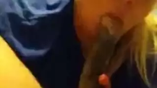 الزب مدسوس في هذا الكراث الصيق