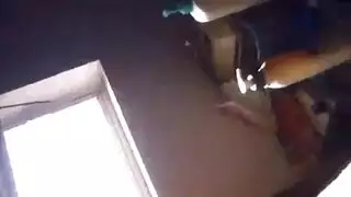 دعوة المدير مساعدته إلى منزل