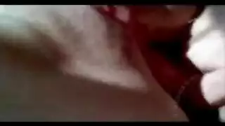 عذراء سوريه خايفه تتناك دخل زبة فىطيزها وهى هايجه عليه