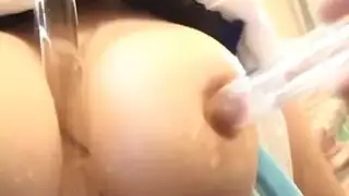 الابن يحلم أنه بينيك امه