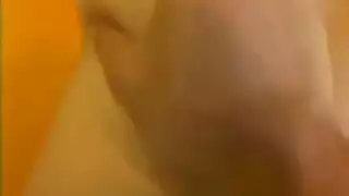 فم طماع على قضيب صلب وجنس وحشي