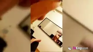 راكبة عشوائية تُلتقط وتُضرب بزبر أصلع في الفندق