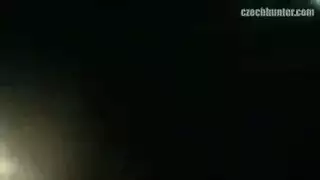 يمارس اللواط مع رجل