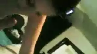 جلسة جنسية كاملة: منى فاروق وشيماء الحاج تشاركان قضيب خالد