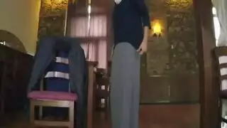 دخله اكل
