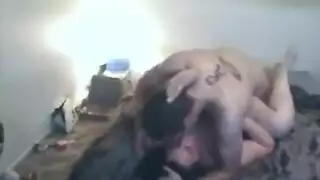 مساعد سانتا المشاغب يأخذ القضيب طوال الليل