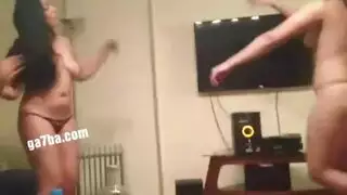الاسود الانتيل