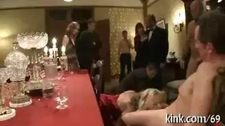 شهوة القدم وجنس فموي شرجي في مشهد ساخن واحد