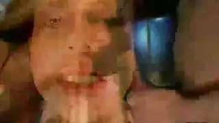 ترجمة إباحية محترفة مع صوت كامل