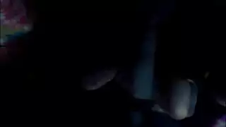 قذف داخلي متعدد في فتحة ضيقة