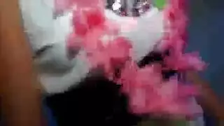 شقراء تمارس الجنس بملابس صيفية مشهد إباحي صريح