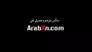 لاعبة يوجا مرنة تأخذ قضيبًا كبيرًا في كل وضع