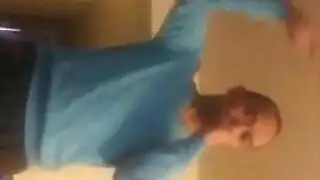 الزوج المُتطفل يشاهد زوجته اليابانية تمارس شرجًا خشناً