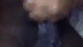سرقة ملابس صديقتها الداخلية لجلسة ثلاثية صريحة