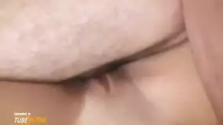 الهواية اليائسة تمارس الجنس بقوة مع قضيب عميلها الصلب