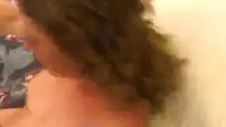 ليلة الزفاف الإباحية: قضيب عميق في المهبل