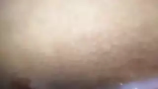 زوجة هندية شقية ثنائي الإيلاج: نيك شرجي ومهبلي