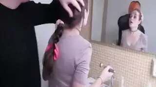 صغيره جميله جدا تحب تتحرش