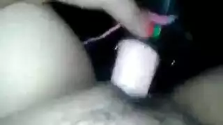 حفلة ألعاب صريحة: تمديد حدودها بقضبان صناعية