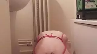 بورنو عنيف: العبد فرانسوا يُجبر على القذف