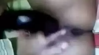 الولد الآسيوي المشاغب يمارس الجنس بقوة من قبل مدلك أسود محترف
