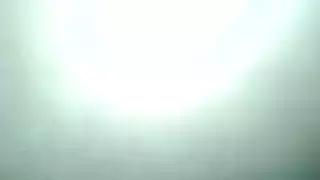 بنه كاعد تسبح وطع عليه خوي زغير زكامت تلعبلي
