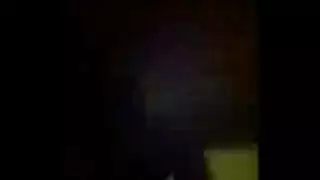 الحسناوات الراقيات يحتفلون ثم يمارسون الجنس مثل نجوم الإباحية