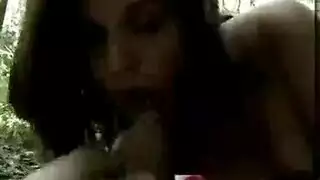 جنس شرجي عنيف وقذف داخل شقراء تشيكية في تصوير إباحي