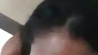 هوس الصفع: فانتازيا الربط للفلبينية السمراء روكسانا