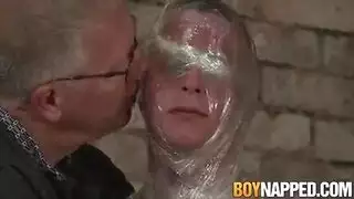 شرج مزدوج مع أشد رجل إثارة في الحي
