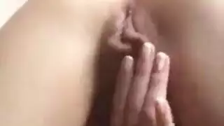 إباحية مراهقة كبيرة الثدي حفر عميق للكس