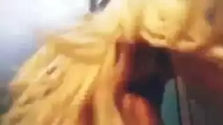 ثلاثي مراهقين مع مص وعلي أربع