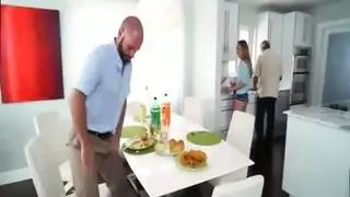 صديقته روسية