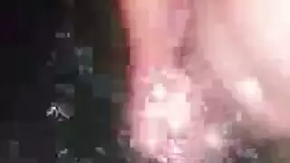 بعد أن أكلت فرجها، صديقتها السحاقية تبتلع شرج عشيقها بعمق