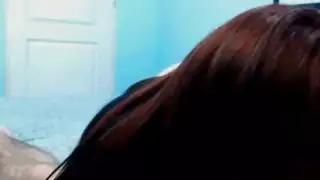 كتكوت مقرف مص قضيبي أثناء القيادة
