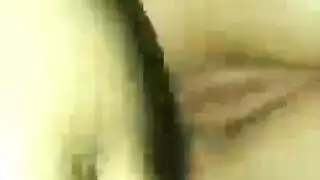 صديقة حلوة تتعرى لعمل سكس صعب