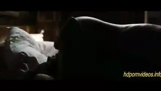 فراخ شهوانية تلتهم فرجًا محلوقًا